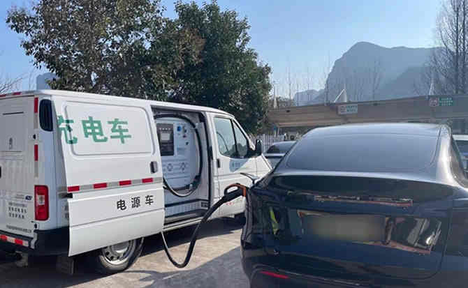 凤县汽车搭电