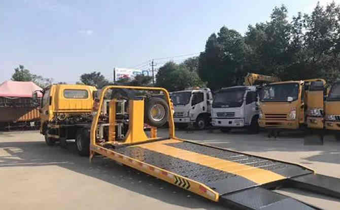 凤县汽车中途维修案例